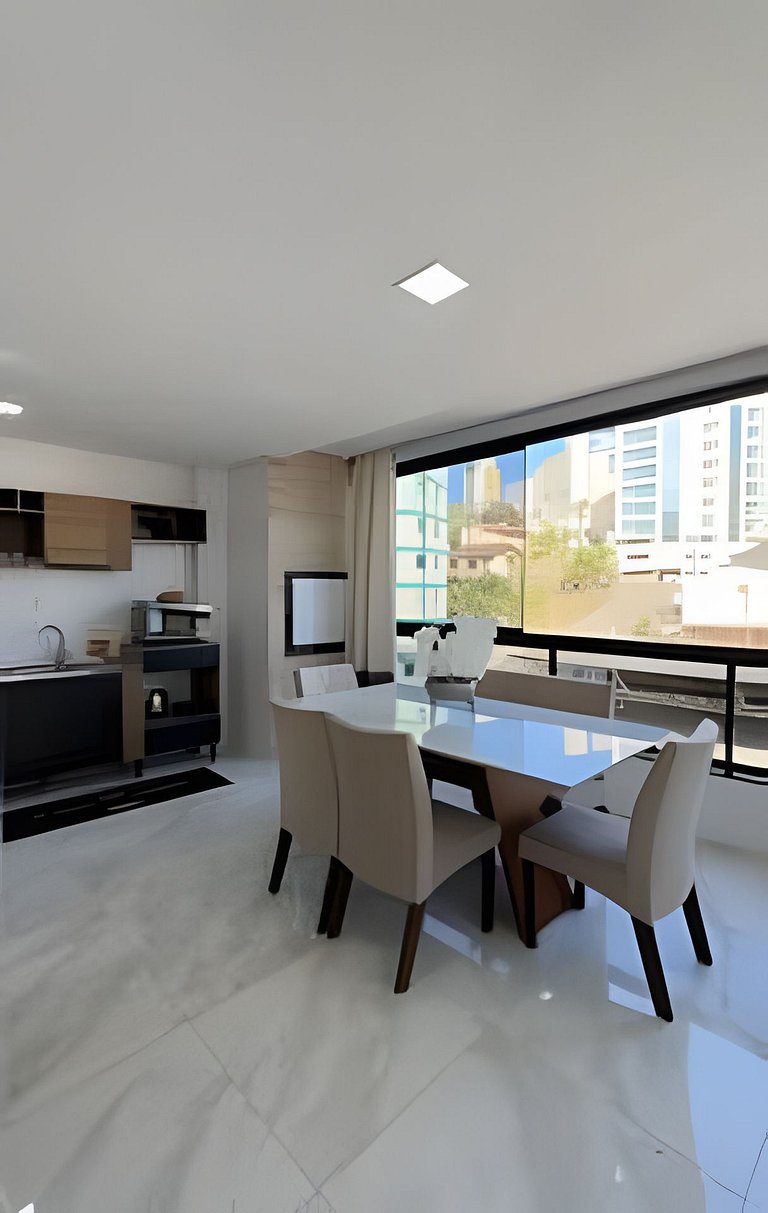 Apto Girassol|2Q, Churrasqueira, Frente Avenida