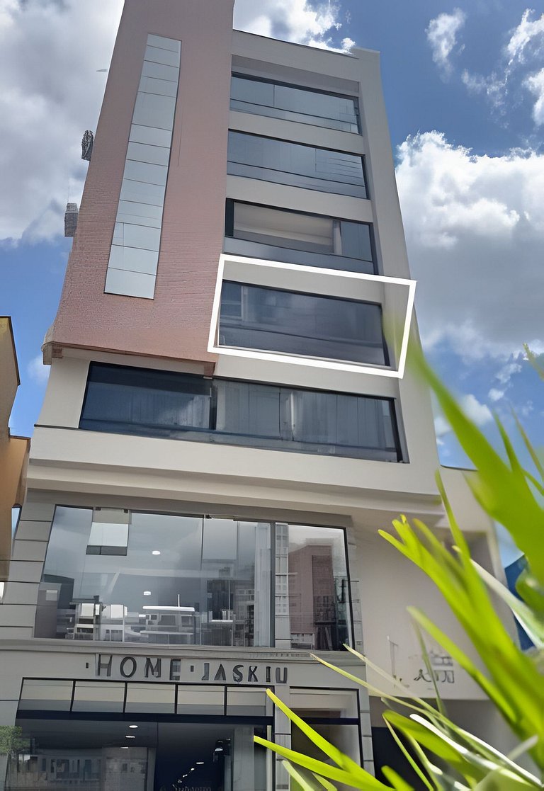 Apto Girassol|2Q, Churrasqueira, Frente Avenida