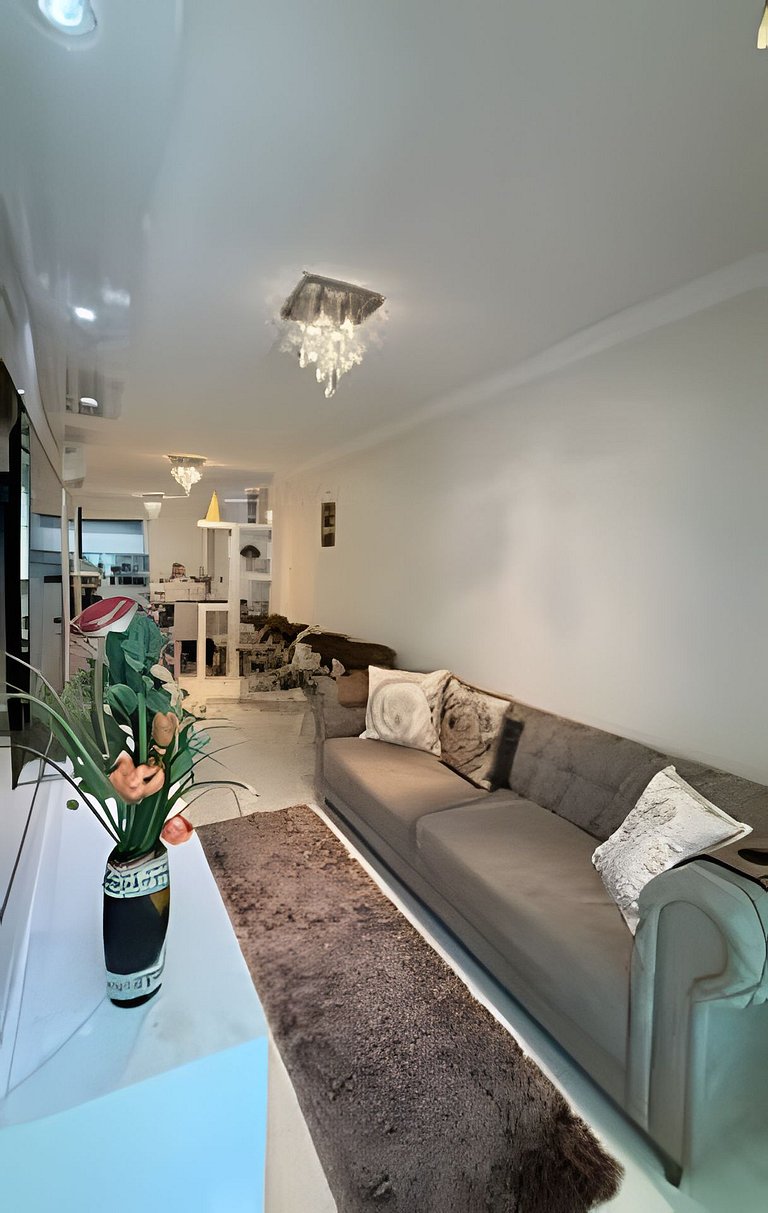 Apto Antúrios|3Q. Sacada c/Churrasqueira