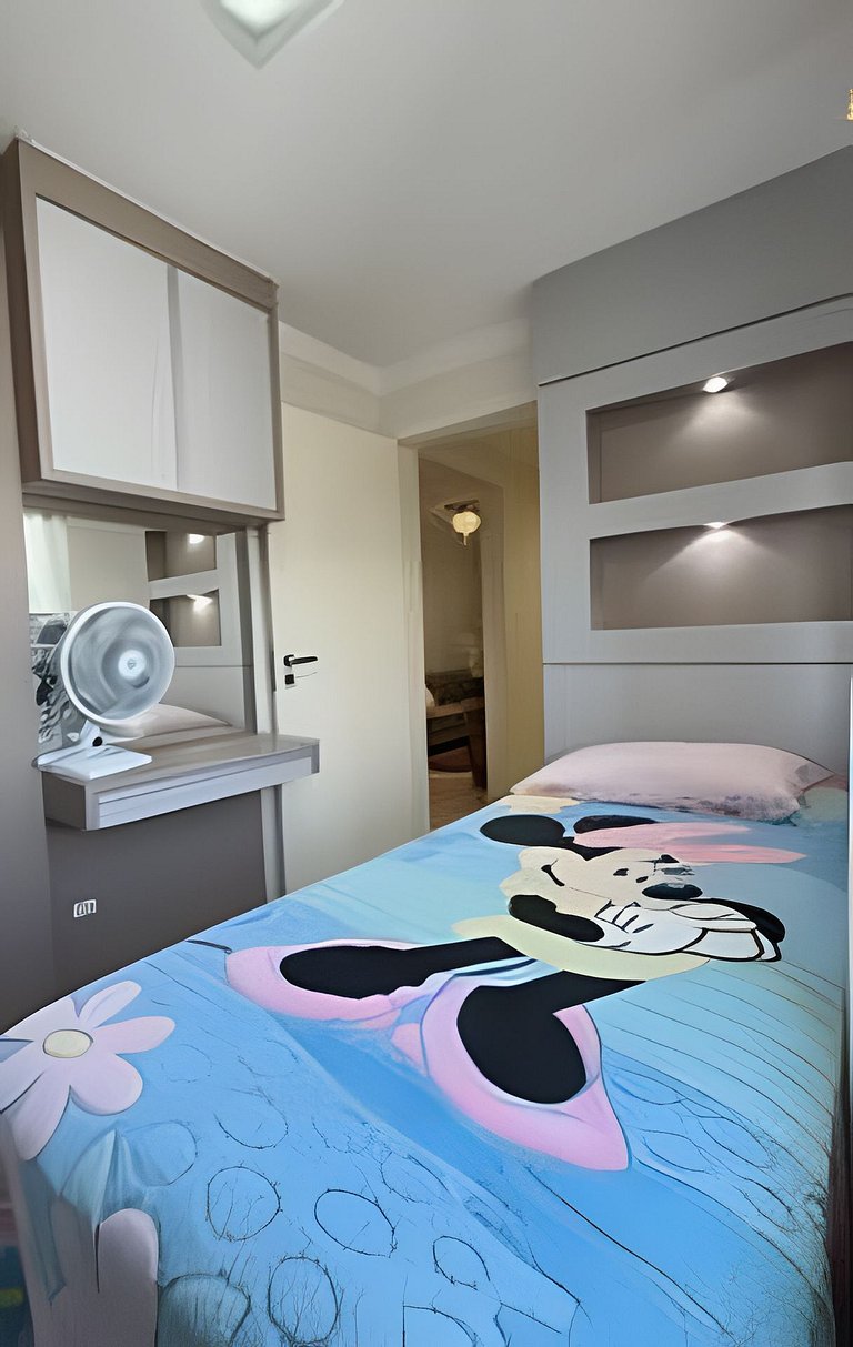 Apto Antúrios|3Q. Sacada c/Churrasqueira