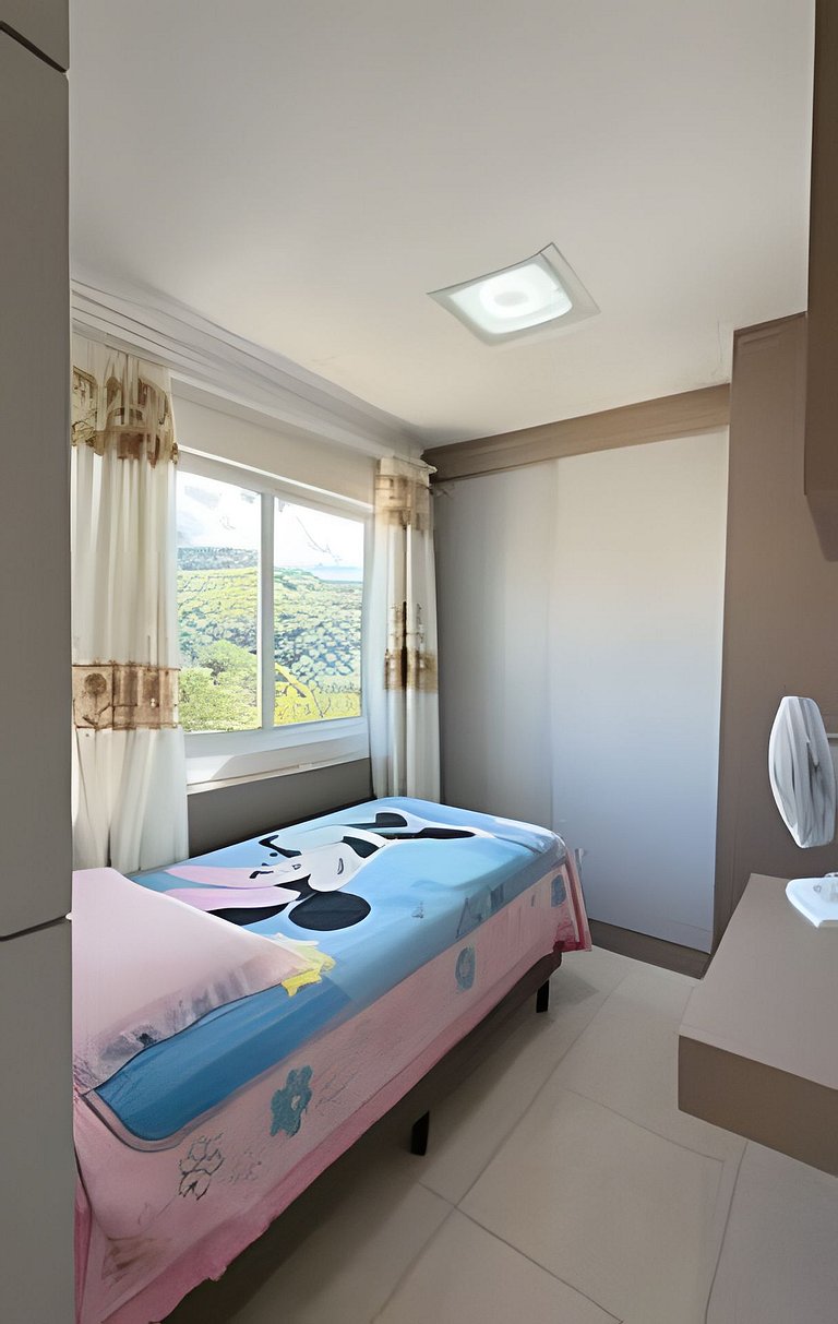 Apto Antúrios|3Q. Sacada c/Churrasqueira