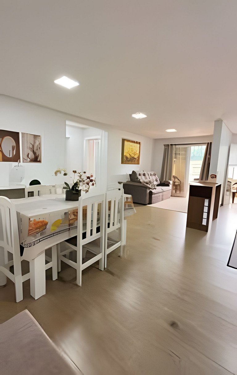 Apto Três Marias|2Q,Climatizado,Churrasqueira