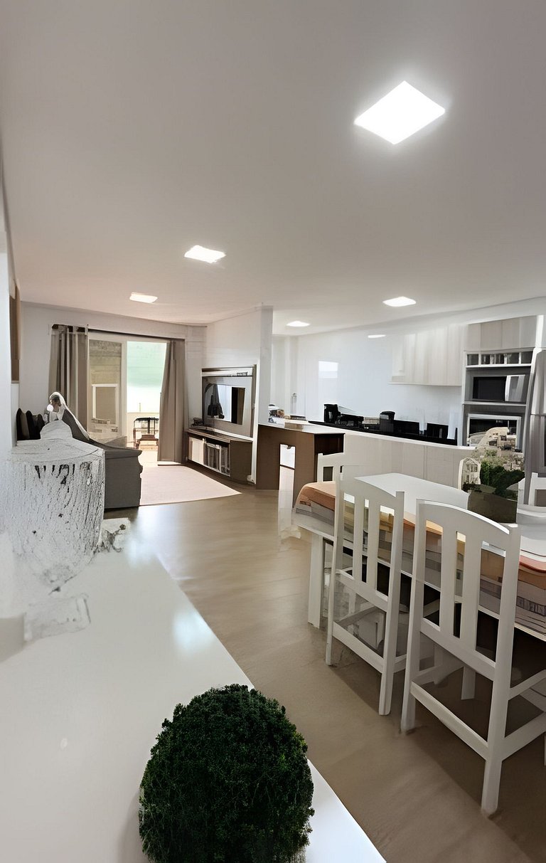 Apto Três Marias|2Q,Climatizado,Churrasqueira