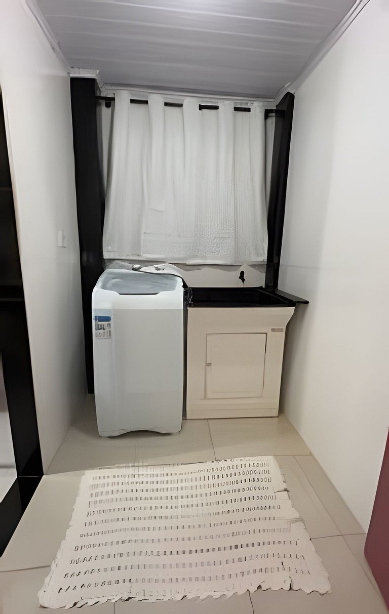 Casa com piscina, 4 Qts com ar-condicionado, pula-pula e est