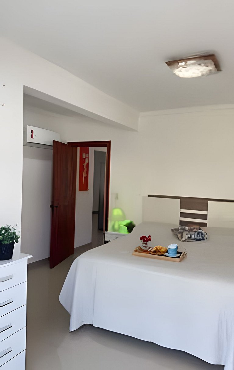 Apto Lírio Paz|3Q.c/Sacada,Churrasqueira,Frente Av