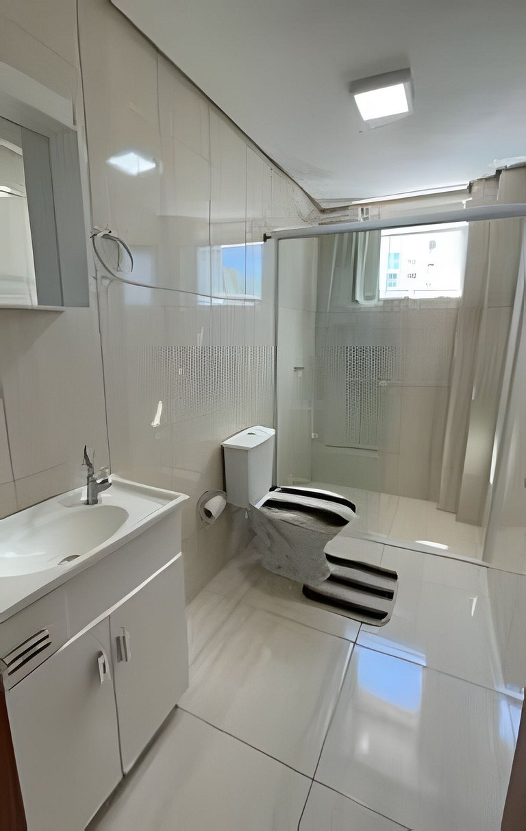 Apto Lírio Paz|3Q.c/Sacada,Churrasqueira,Frente Av