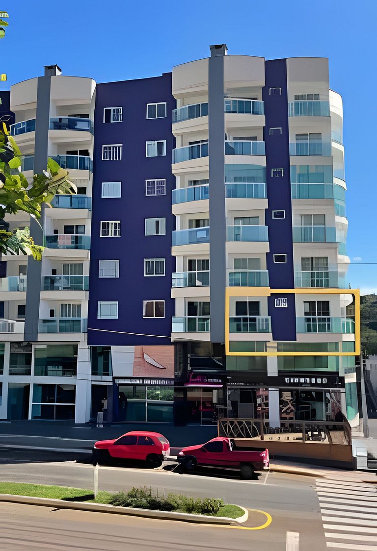 Apto Lírio Paz|3Q.c/Sacada,Churrasqueira,Frente Av