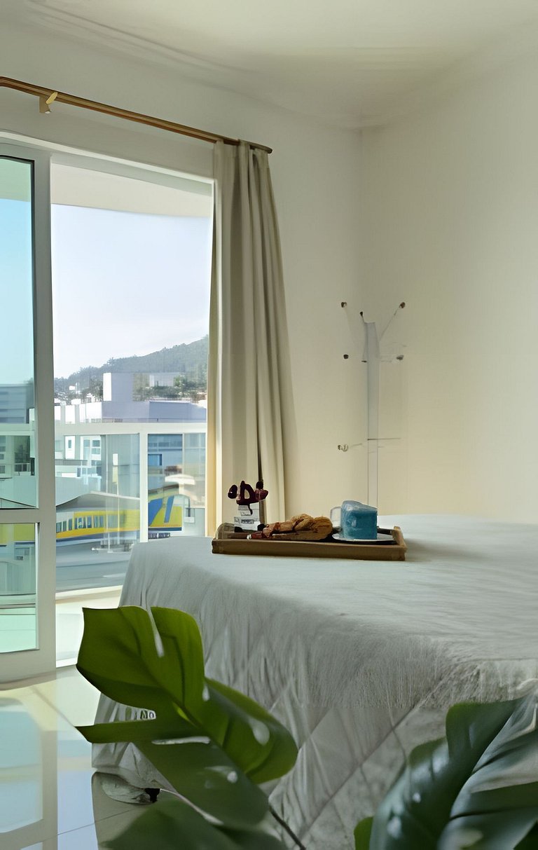 Apto Lírio Paz|3Q.c/Sacada,Churrasqueira,Frente Av