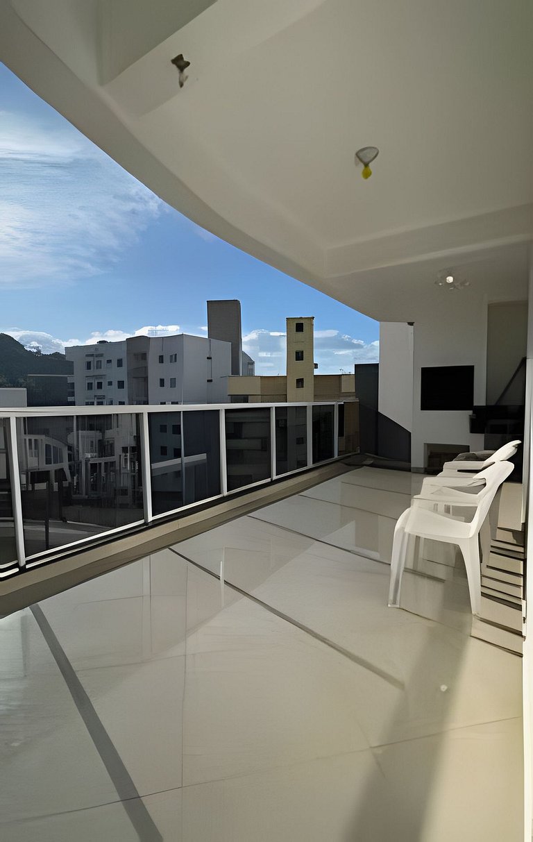 Apto Lírio Vale|3Q,Sacada c/Churrasqueira,lado Termas