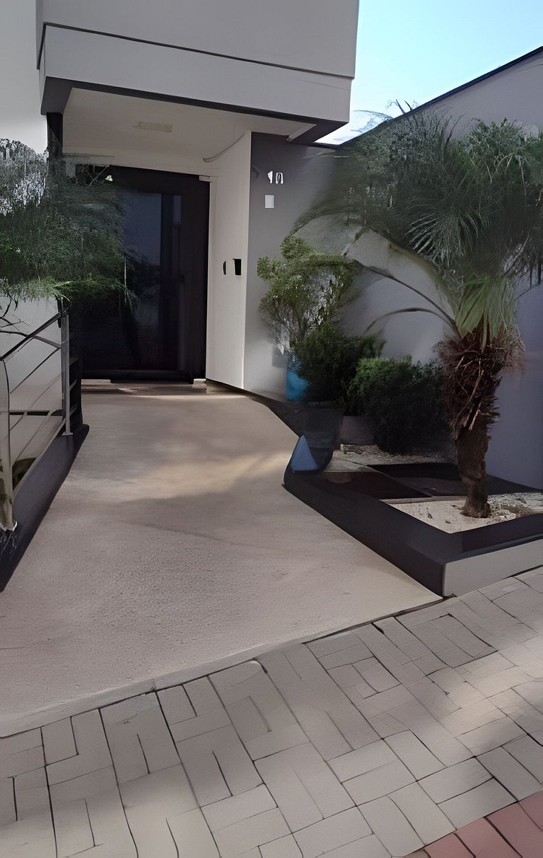 Apto Lírio Vale|3Q,Sacada c/Churrasqueira,lado Termas