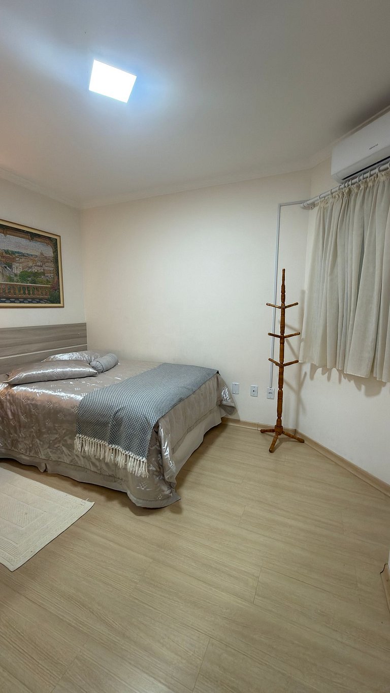 Apto Alamanda|2Q.Climatizado,Sacada Churrasqueira