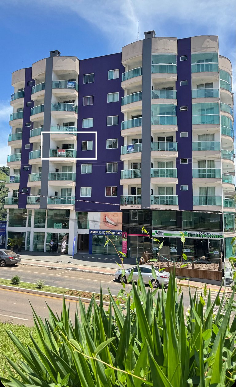 Apto Alamanda|2Q.Climatizado,Sacada Churrasqueira