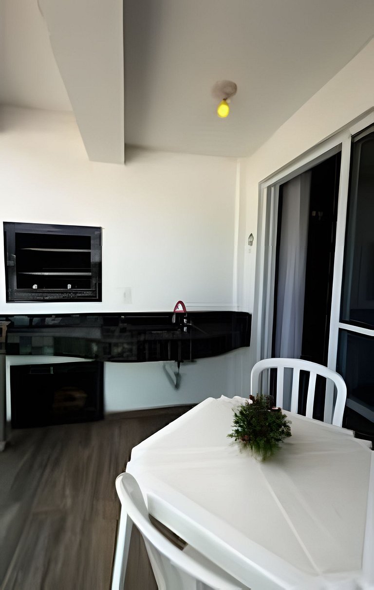 Apto Copo Leite|3Q c|Sacada,Churrasqueira,frente Av