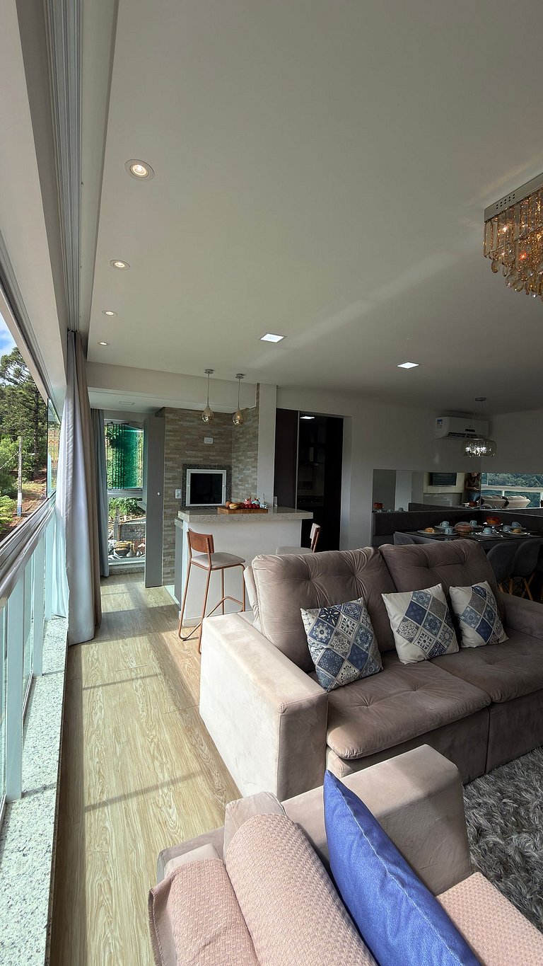 Apto Hortênsias| 3Q,Banheira Hidro, ao lado Termas