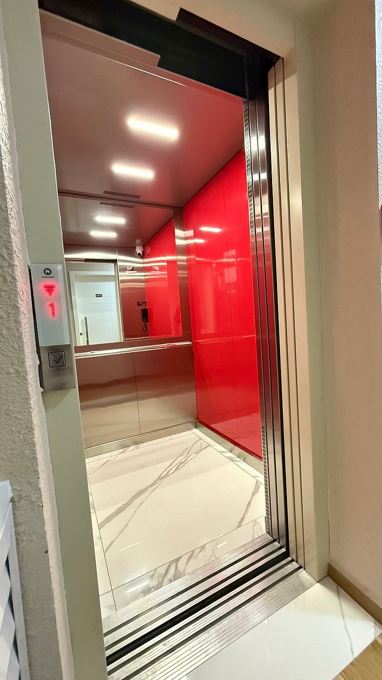 Apto Hortênsias| 3Q,Banheira Hidro, ao lado Termas