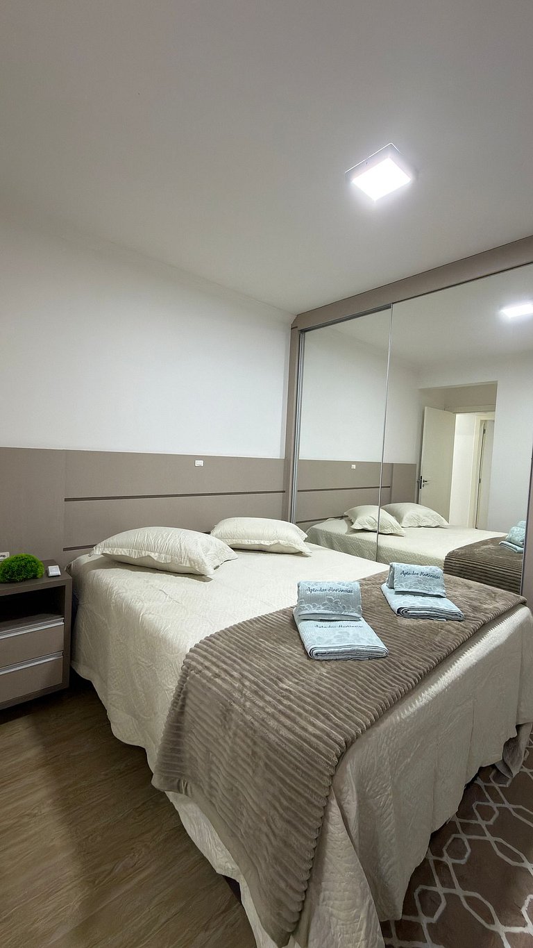 Apto Hortênsias| 3Q,Banheira Hidro, ao lado Termas