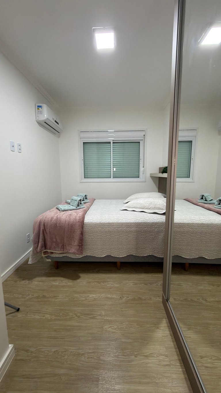 Apto Hortênsias| 3Q,Banheira Hidro, ao lado Termas