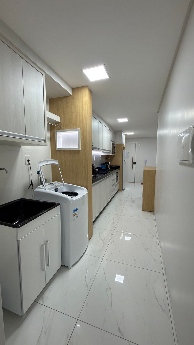 Apto Petúnias|Climatizado,2 Garagens,Churrasqueira