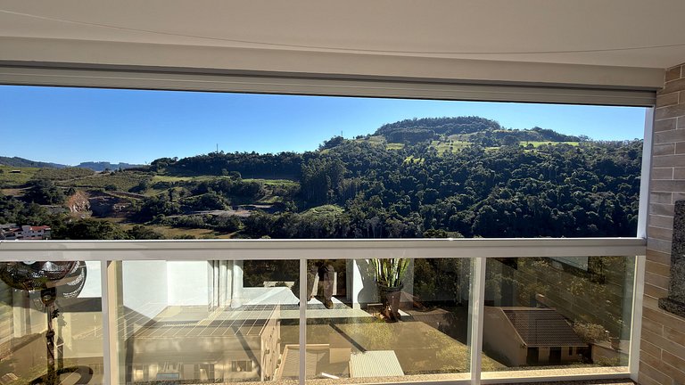 Apto Petúnias|Climatizado,2 Garagens,Churrasqueira