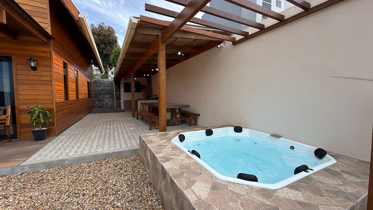 Cabana Águas|Jacuzzi,Espaço Gourmet,Lado Termas